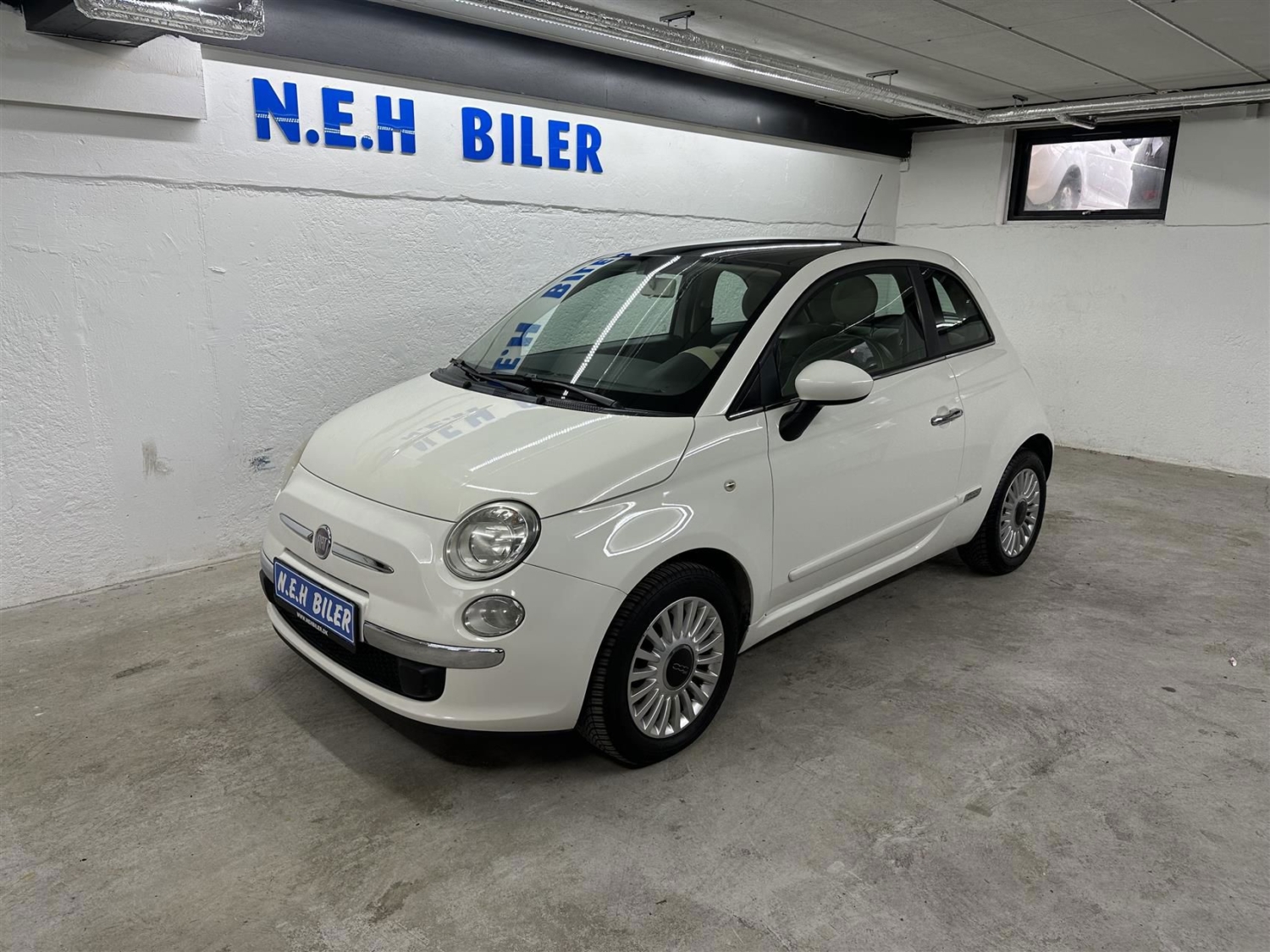 Fiat i hvid til salg hos NEH biler